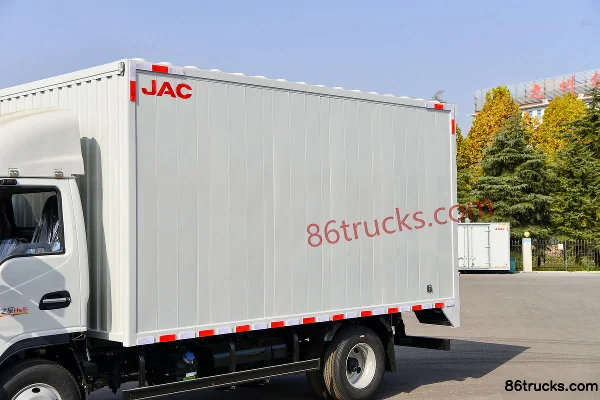 JAC Kangling H5 120hp 4X2(6 wheels) 4.15m single-row van light truck (China VI) Body (1) | 86Trucks