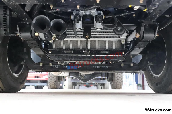 NanJun Ruisheng 150 hp 4X2(6 wheels) 3.1m Dump Truck Chassis (1) | 86Trucks