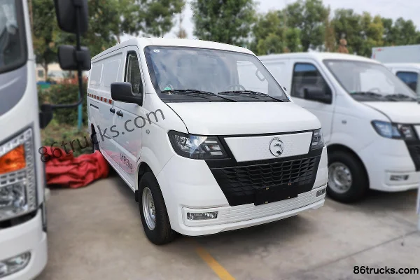 Yuchai New Energy Yuda V6 édition standard 3,2T 2 places camion fourgon électrique pur 4,89 m 41,86 kWh Extérieur