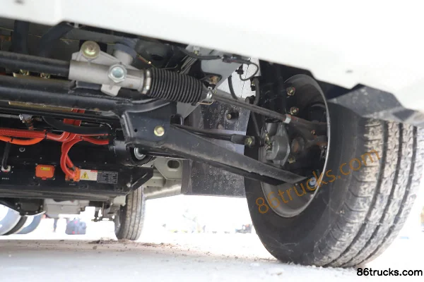 Dongfeng Yufeng EM26 3T 4.865m Pure Electric Van Truck Chassis (3) | 86Trucks