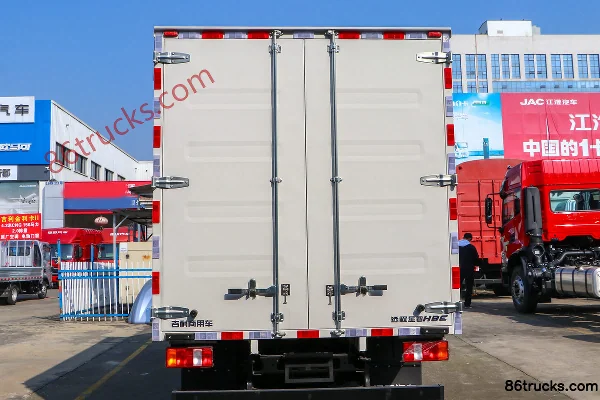 FARIZON Xingzhi H8E Zhiyun Edition 4.5T 4.15m Single Row Pure Electric Box Light Truck 106.95kWh 4X2(6 wheels) Body (2) | 86Trucks