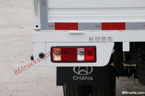 Changan Kuayue D5 PLUS Standard Edition 1.6L 122hp 4X2(6 wheels) 3.95m Single Row Flatbed Truck (China VI) Body (3) | 86Trucks