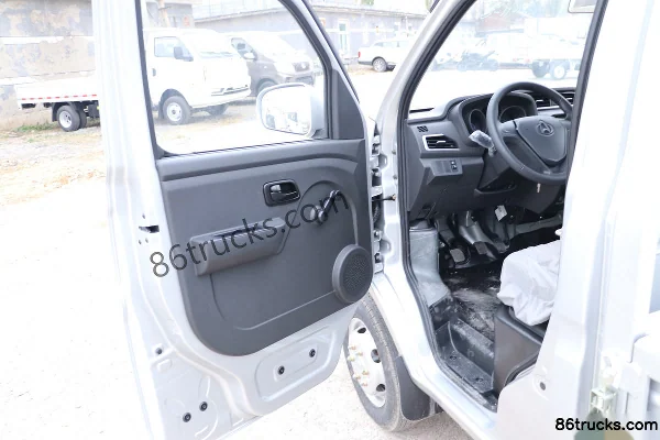 Changan Kuayue Wang X1 Standard Edition 1.3L Gasoline 91hp 4X2(6 wheels) 3.05m Single Row Flatbed Mini Truck (Dual Rear Wheels)(China VI) Ca