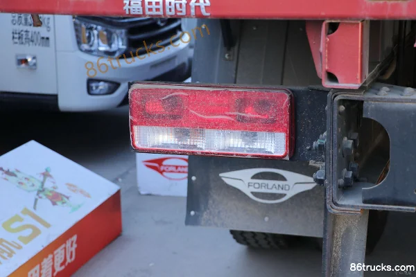 Foton Times Linghang ES5 240hp 6X2(8 wheels) 6.8m Half-row Stake-side Cargo Truck (China VI) Body (3) | 86Trucks