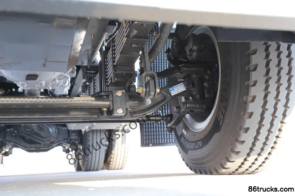 XCMG Truck E700 6X4(10 roues) tracteur routier électrique pur à batterie interchangeable, FinDreams 350,07 kWh Châssis (3) | 86Trucks