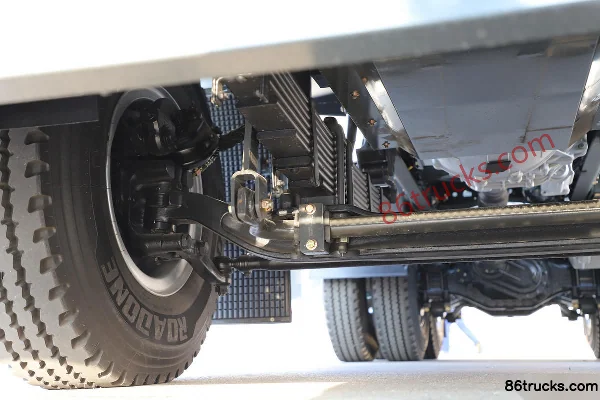 XCMG Truck E700 6X4(10 roues) tracteur routier électrique pur à batterie interchangeable, FinDreams 350,07 kWh Châssis (2) | 86Trucks