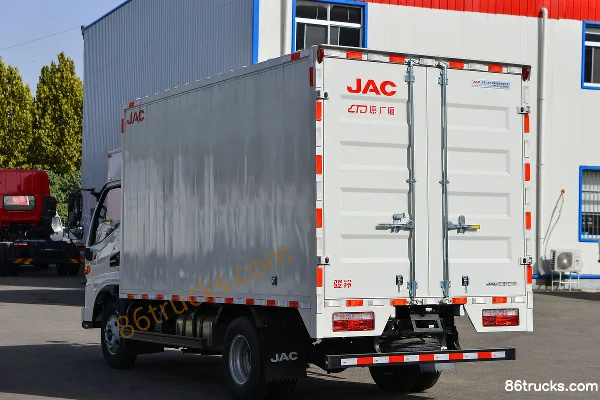 JAC Junling V5 152 hp 4X2(6 wheels) 3.82 m semi-row van light truck (6-speed) Body (3) | 86Trucks
