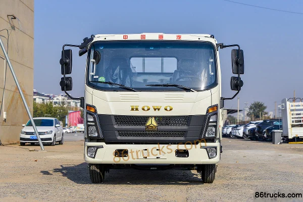 Sinotruk HOWO Hanjiang 160ch 4X2(6 roues) 4.15m simple cabine camion plateau léger (WLY 6 vitesses) Extérieur (2) | 86Trucks