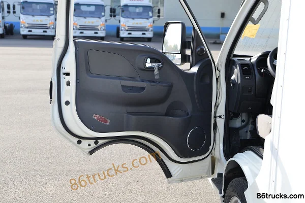 JAC Kaida X5 Dream Edition 1.6L 120hp 4X2(6 wheels) Gasoline 3.8m Single Row Van Mini Truck (China VI) Cab (2) | 86Trucks