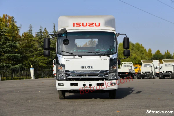 Qingling Isuzu KV100 132hp 4X2(6 wheels) 3.35m Single Row Detachable Van Light Truck Exterior (2) | 86Trucks