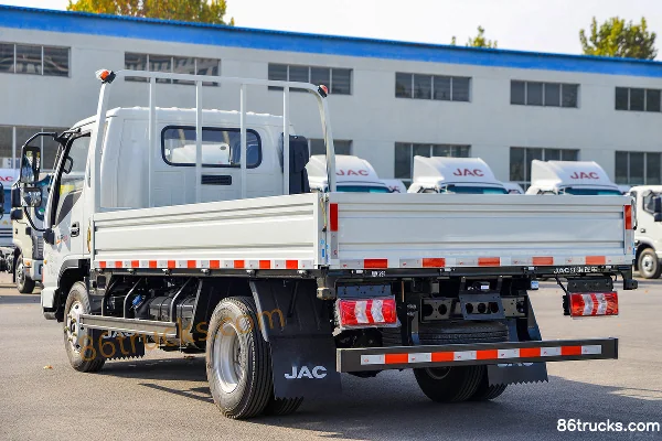 JAC Kangling H5 120 ch 4X2(6 roues) 3,85 m cabine avancée tout-terrain avec ridelles, camion léger (China VI) Carrosserie (3) | 86Trucks