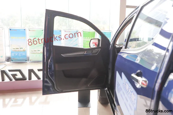 Qingling Isuzu Daka TAGA H Luxury Edition Standard Wheelbase 3.0T Diesel 150 hp 2WD Automatic Double Row Pickup (China VI) Chassis (1) | 86T