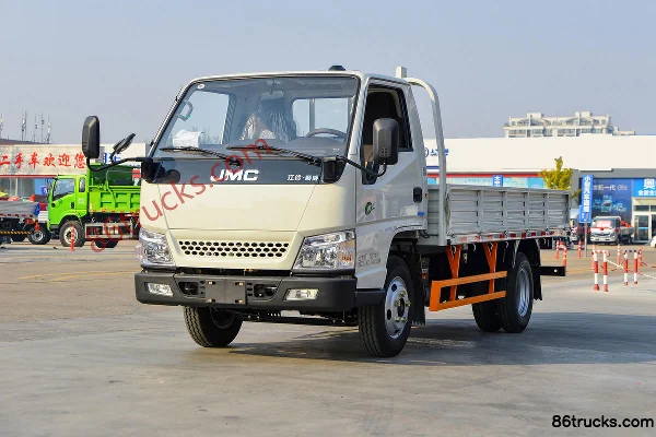 JMC Shunwei Small Truck 122hp 4X2(6 wheels) 3.7m Single Row Flatbed Small Truck (China VI) Exterior (3) | 86Trucks
