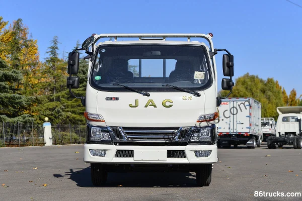 JAC Junling V5 162 hp 4X2(6 wheels) 4.18m single-row flatbed light truck Exterior (2) | 86Trucks