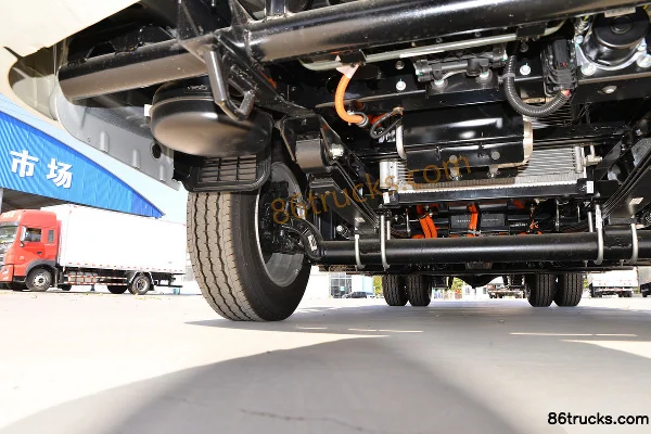 JAC Kaida X6 4.1T 3.7m Single Row Pure Electric Van Micro Truck 55.7kWh 4X2(6 wheels) Chassis (2) | 86Trucks