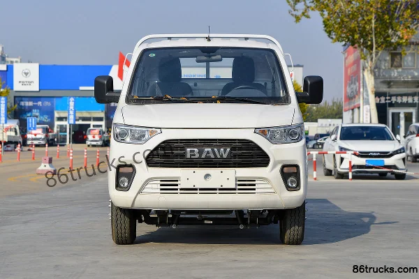 BAW Jingka T7 Comfort Edition 2.0L 133ch 4X2(6 roues) Essence 3,7m simple cabine camion plateau léger (China VI) Extérieur (2) | 86Trucks