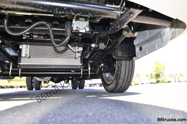 JAC Kaida X5 Dream Edition 1.6L 120 hp 4X2(6 wheels) gasoline 3.5m single-row drop-side micro truck Chassis (3) | 86Trucks
