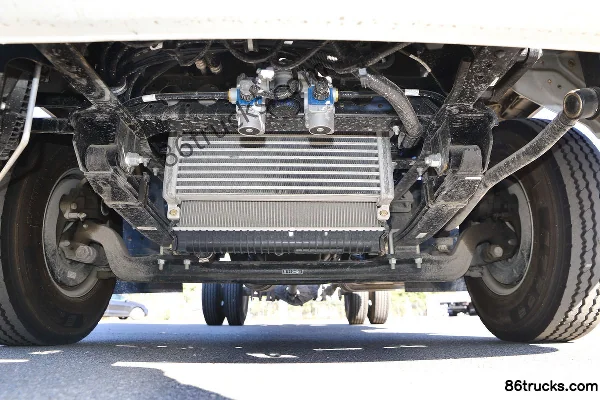 JAC Shuailing E Medium Body 129 hp 4X2(6 wheels) 3.89m semi-row railed light truck (China VI) Chassis (1) | 86Trucks