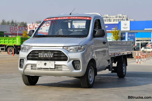 BAW Jingka T6 Luxury Edition 2.0L 133 hp 4X2(6 wheels) Gasoline 3.15m Single Row Stake Mini Truck (China VI) Exterior (3) | 86Trucks