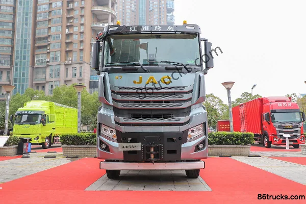 JAC Gallop K7 heavy truck 630 hp 6X6(10 wheels) AMT automatic tractor truck Exterior (2) | 86Trucks