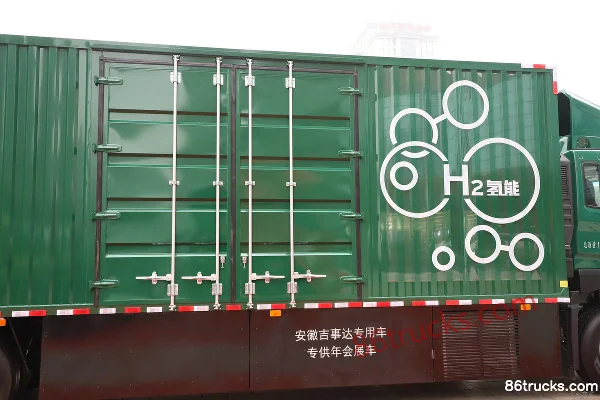 JAC Gallop A5X Heavy Truck 18T 4X2(6 wheels) 9.8m Fuel Cell Box Cargo Truck 50.45kWh Body (3) | 86Trucks