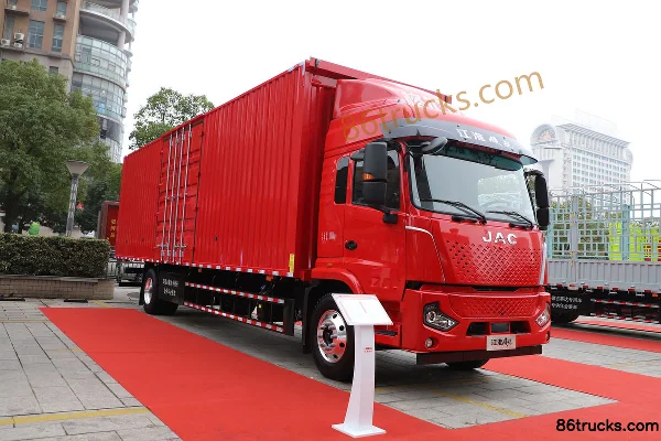 JAC Gallop A6 PLUS 240 hp 4X2(6 wheels) 7.8m wing-opening van cargo truck (Yuchai) Exterior