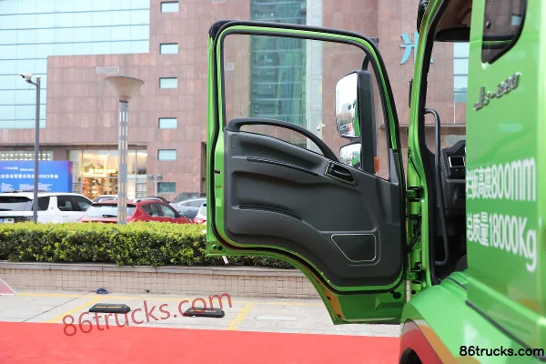 JAC Feiyue J3 Standard Load Version 180 hp 4X2(6 wheels) 4.5m Dump Truck (China VI) Cab (1) | 86Trucks