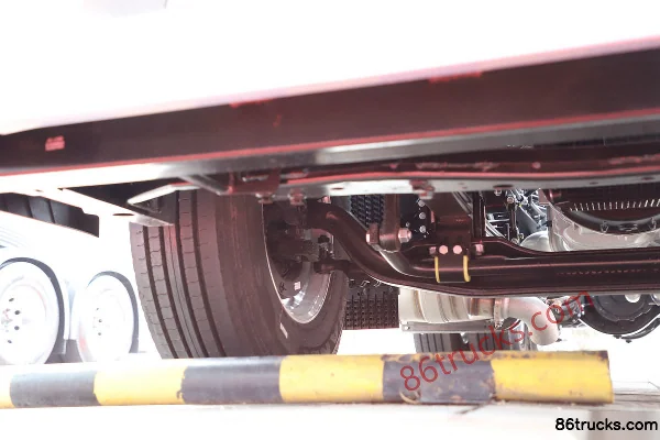 JAC Xingyao X7 Heavy Truck 570hp 6X4(10 wheels) Tractor Truck Chassis (2) | 86Trucks