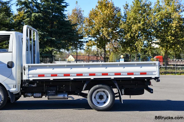 JAC Kaida X5 1.6L 120 hp 4X2(6 wheels) Gasoline 3.5m Single Row Wing Opening Van Mini Truck (China VI) Body (2) | 86Trucks