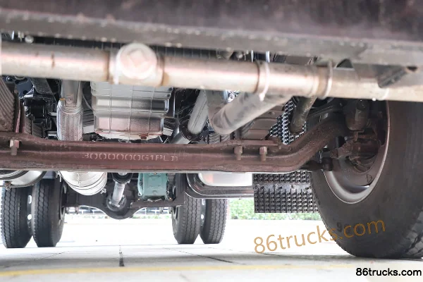 JAC Gallop A5L III 220 hp 4X2(6 wheels) water sprinkler truck Chassis (3) | 86Trucks