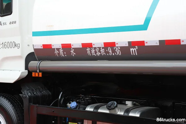 JAC Gallop A5L III 220 hp 4X2(6 wheels) water sprinkler truck Body (2) | 86Trucks