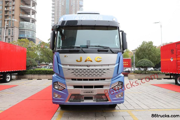 JAC Gallop Xingyao X7 520 hp 8X4(12 wheels) 9.3m AMT Automatic Refrigerated Truck Exterior (2) | 86Trucks
