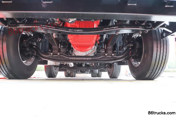 JAC Gallop Xingyao X7 520 hp 8X4(12 wheels) 9.3m AMT Automatic Refrigerated Truck Chassis (1) | 86Trucks