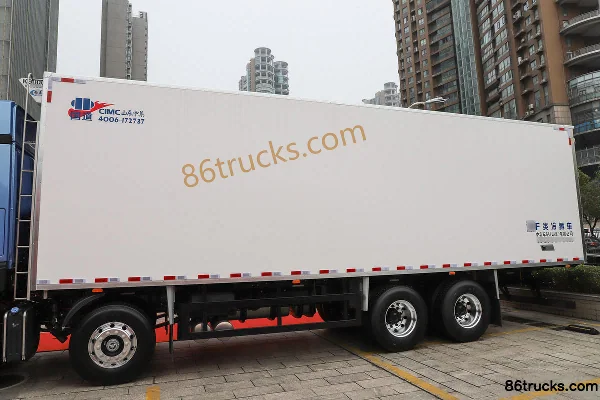 JAC Gallop Xingyao X7 520 hp 8X4(12 wheels) 9.3m AMT Automatic Refrigerated Truck Body (1) | 86Trucks