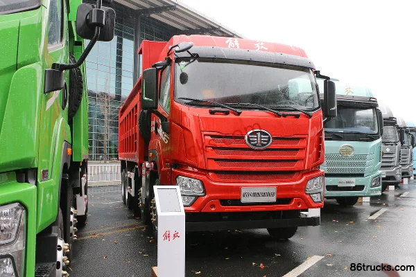 FAW Jiefang Qingdao JK6 350 hp 8X4(12 wheels) 5.6m dump truck Exterior