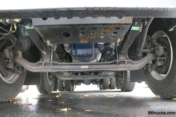 FAW Jiefang Qingdao JK6 350 hp 8X4(12 wheels) 5.6m dump truck Chassis (1) | 86Trucks