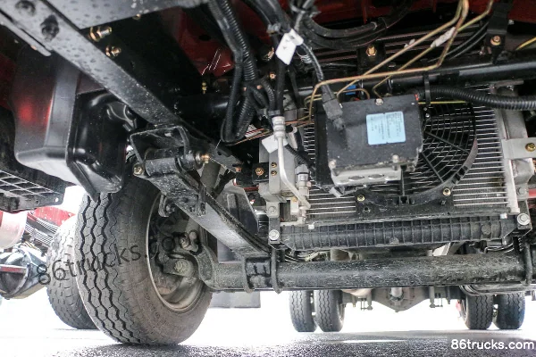 FAW Jiefang Hu VR 2.0L 129 ch 4X2(6 roues) essence 3,65 m camion léger fourgon, cabine simple Châssis (2) | 86Trucks