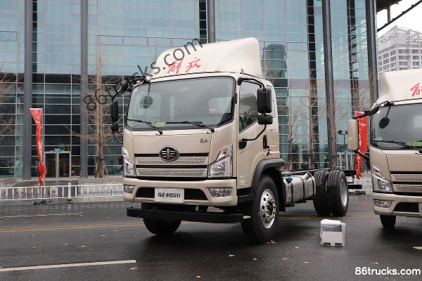 FAW Jiefang Lingtu 150 hp 4X2(6 wheels) 3.78m Semi-row Van Light Truck (Fast Gear 8-speed) (Wide Body) Exterior (3) | 86Trucks