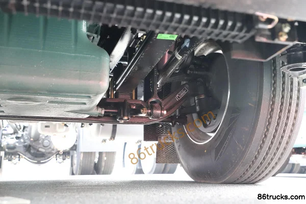 FAW Jiefang J6V Heavy Truck Leading Edition 600 hp 6X4(10 wheels) LNG Automatic Tractor Truck (Hydraulic Retarder) Chassis (3) | 86Trucks