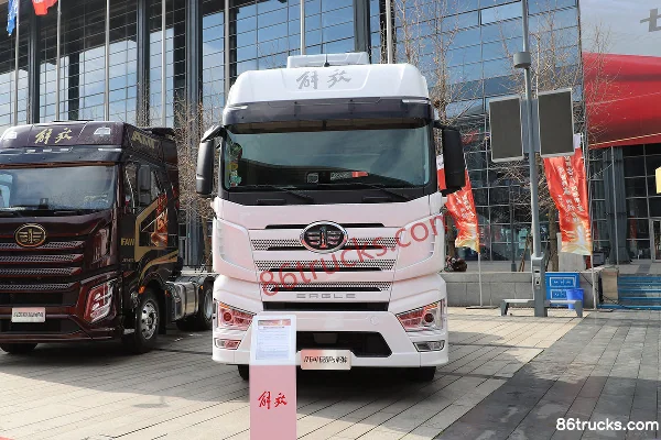 FAW Jiefang J7 tracteur routier 620 ch 6X4(10 roues) AMT automatique Extérieur (2) | 86Trucks
