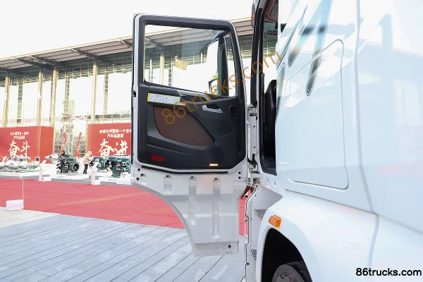 FAW Jiefang J7 tracteur routier 620 ch 6X4(10 roues) AMT automatique Cabine (1) | 86Trucks