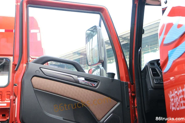 FAW Jiefang Qingdao HanV2.0 12.5L LNG 480hp 6X4(10 wheels) FAW Jiefang 12-Speed High Roof 425 Axle Tractor Truck Cab (2) | 86Trucks