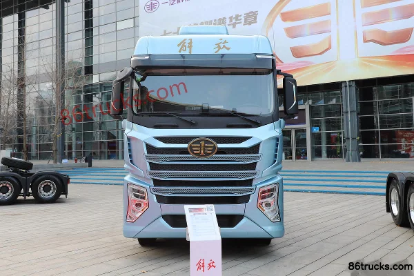 FAW Jiefang Qingdao Yingtu Première Classe 620 ch 6X4(10 roues) tracteur routier AMT automatique (avec ralentisseur hydraulique) Extérieur (