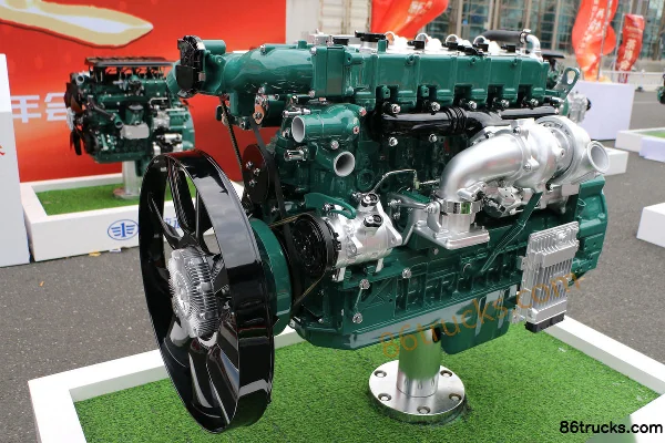 Dachai CA6DH1-26E6 260 hp 5.7L China VI Diesel Engine Exterior