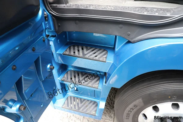 AumanGTL Star Wing PRO Northern Edition 12.9L Diesel 600hp 6X4(10 wheels) ZF 12-speed AMT Automatic Tractor Truck Cab (3) | 86Trucks