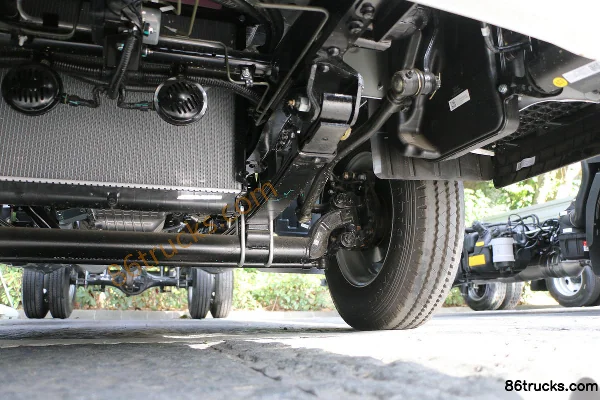 Foton Auman M Card 2.0L 127 hp 4X2(6 wheels) CNG 3.535m Row Half Cage Small Truck Chassis (3) | 86Trucks