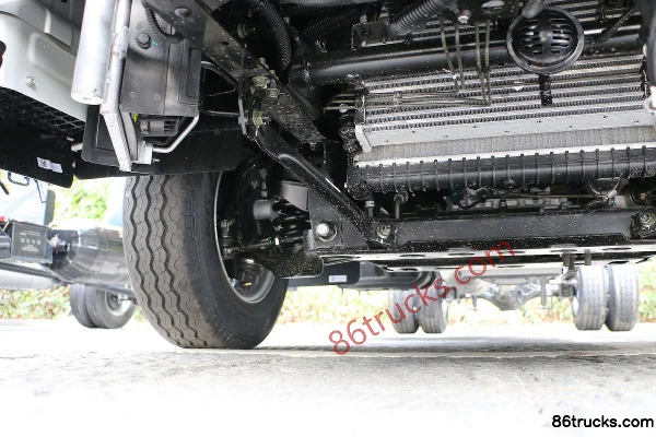 Foton Auman M Card 125hp 4X2(6 wheels) 3.7m Single Row Stake Truck Chassis (2) | 86Trucks
