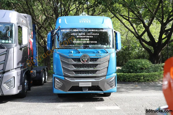 Foton AumanGTL Édition Star Wing 460 ch 6X4(10 roues) tracteur routier LNG automatique pour matières dangereuses Extérieur (2) | 86Trucks