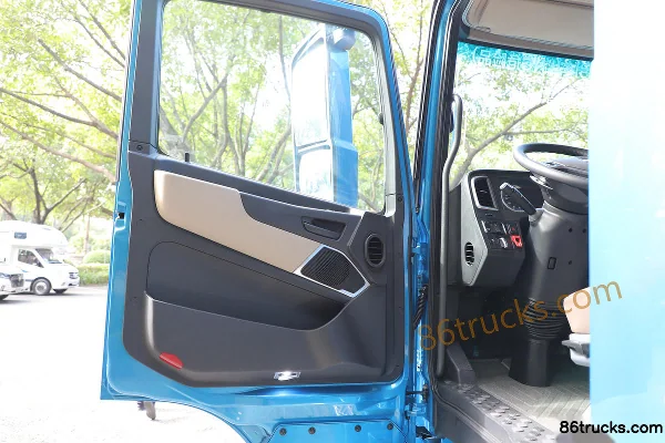 Foton AumanGTL Édition Star Wing 460 ch 6X4(10 roues) tracteur routier LNG automatique pour matières dangereuses Cabine (2) | 86Trucks