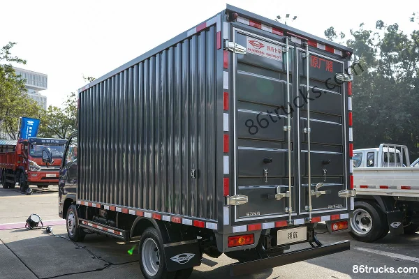 Foton Forland S1 1.5L 136hp 4X2(6 wheels) Gasoline 3.7m AMT Single-row Van Light Truck Body (2) | 86Trucks
